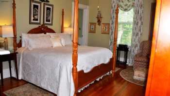 A Storybook Inn Bed and Breakfast