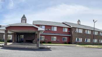 Hudson Inn & Suites