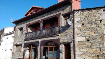 Hotel Rural LA ROBLA