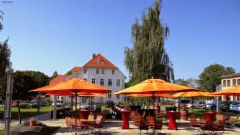 Hotel und Restaurant Am Peenetal - Gutshof Liepen GmbH