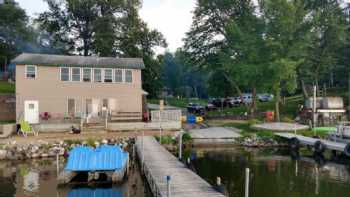 Island View Resort on Nest Lake