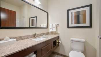 Cobblestone Hotel & Suites - Austin