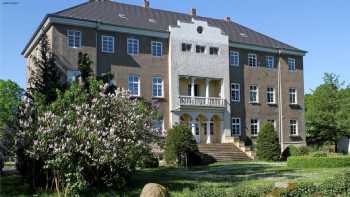 Gutshaus Volzrade - Hotel, Ferienwohnungen, Cafe