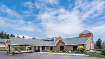 AmericInn by Wyndham Tofte Near Lake Superior