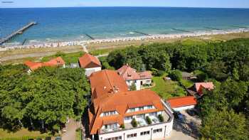 Hotel & Restaurant &quotHaus Am Meer"