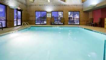 Holiday Inn Express & Suites Bloomington - Mpls Arpt Area W, an IHG Hotel