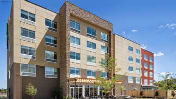 Holiday Inn Express & Suites Duluth North - Miller Hill, an IHG Hotel