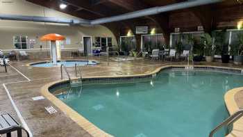 Holiday Inn Detroit Lakes - Lakefront, an IHG Hotel