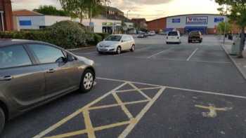 KFC Chorley - Retail Park