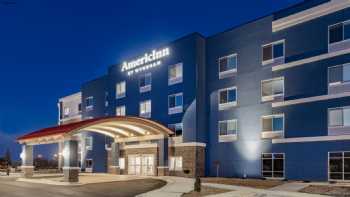 AmericInn by Wyndham International Falls