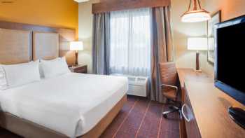 Holiday Inn Express & Suites Brainerd-Baxter, an IHG Hotel