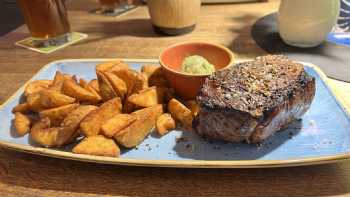 Hotel & Steakhaus Lauterbach &quotAm Bodden"