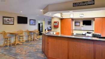 Americas Best Value Inn & Suites International Falls