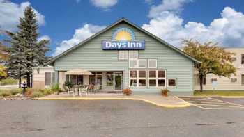 Days Inn by Wyndham International Falls