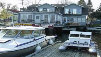 Rainy Lake Inn & Suites