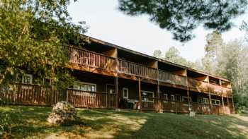 Silver Rapids Lodge