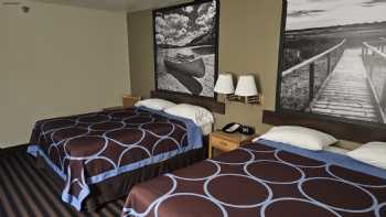 Northwoods Inn & Suites