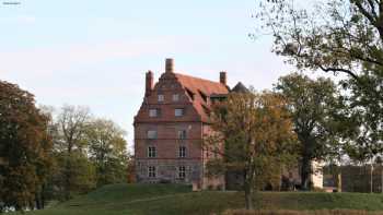 Schloss und Gut Ulrichshusen