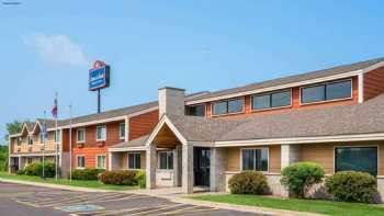 AmericInn by Wyndham Little Falls