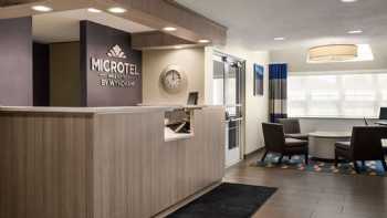 Microtel Inn & Suites by Wyndham Inver Grove Heights/Minne