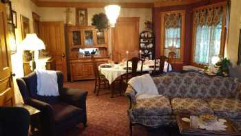 Whittler's Lady B & B