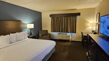 AmericInn by Wyndham Mounds View Minneapolis