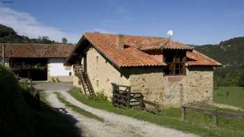 Casas Rurales Primorías - Camijanes