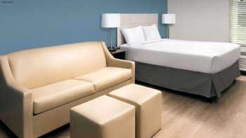 WoodSpring Suites Fargo