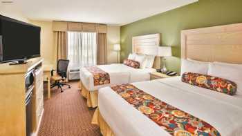 La Quinta Inn & Suites by Wyndham Rochester Mayo Clinic S