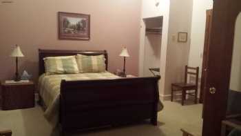 Heartland Trail Bed & Breakfast