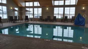 GrandStay Hotel & Suites Thief River Falls