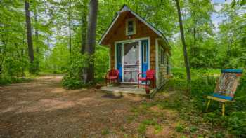 Wooded retreat