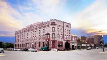 Historic Calumet Inn