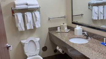 Holiday Inn Express & Suites Minneapolis SW - Shakopee, an IHG Hotel