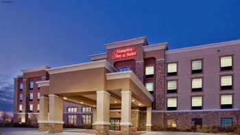 Hampton Inn & Suites St. Cloud, MN