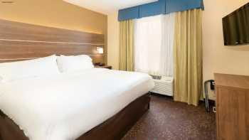 Holiday Inn Express St Paul S - Inver Grove Hgts, an IHG Hotel