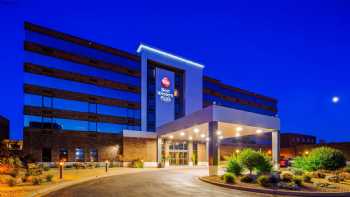 Best Western Plus Kelly Inn