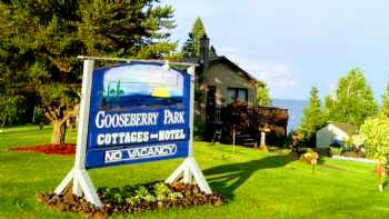 Gooseberry Park Cottages & Motel