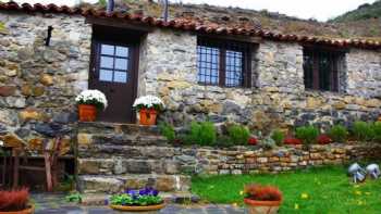 Cottages in La Rioja, Riojania