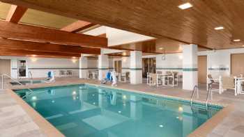 Country Inn & Suites by Radisson, Rochester South, MN