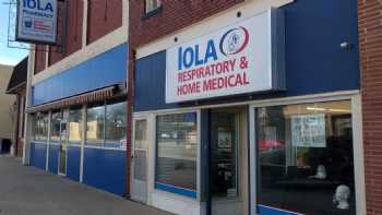 Iola Pharmacy