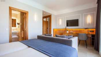 Grupotel Playa de Palma Suites & Spa