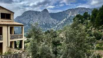 Large 18-century Stylish Manor House at the Foot of the Tramuntana Mountains