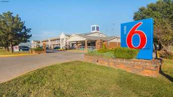 Motel 6 Lawton, OK