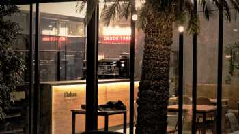 THE VENUE Hostel Boutique - Cafe -Restaurante