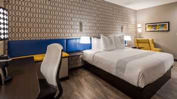 GLo Best Western Tulsa-Catoosa East Route 66