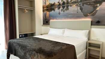 Hotel BESTPRICE Valencia