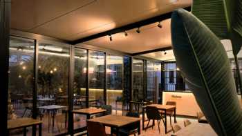 THE VENUE Hostel Boutique - Cafe -Restaurante