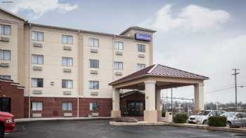 Sleep Inn & Suites