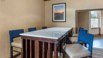 Comfort Inn Lancaster County North